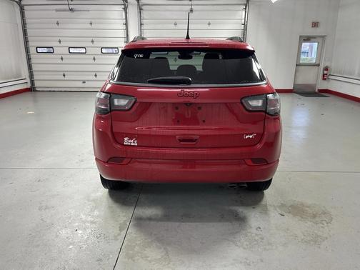 2022 Jeep Compass (RED) Edition 4x4