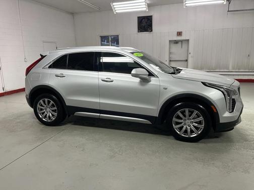 2020 Cadillac XT4 Premium Luxury