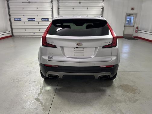 2020 Cadillac XT4 Premium Luxury