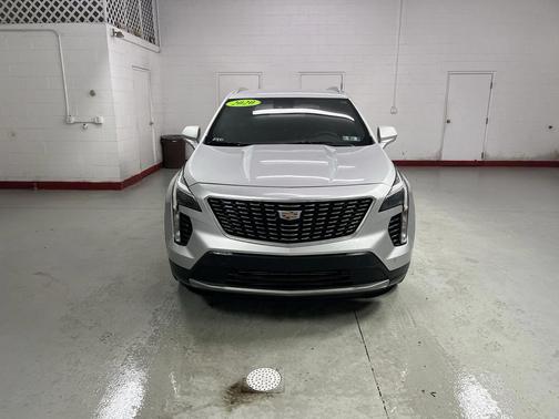 2020 Cadillac XT4 Premium Luxury