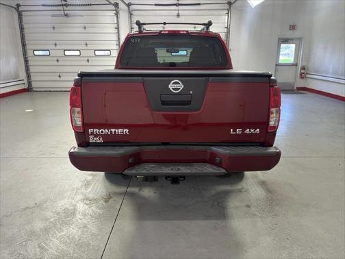 2008 Nissan Frontier LE Crew Cab