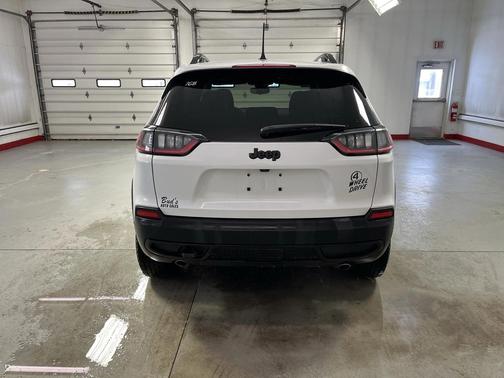 2022 Jeep Cherokee X 4x4