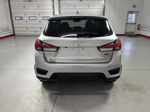 2024 Mitsubishi Outlander Sport 2.0 LE