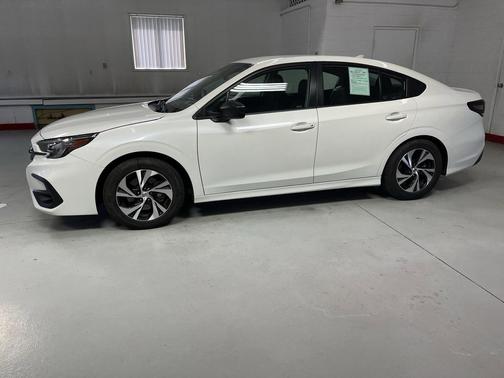 2023 Subaru Legacy Base