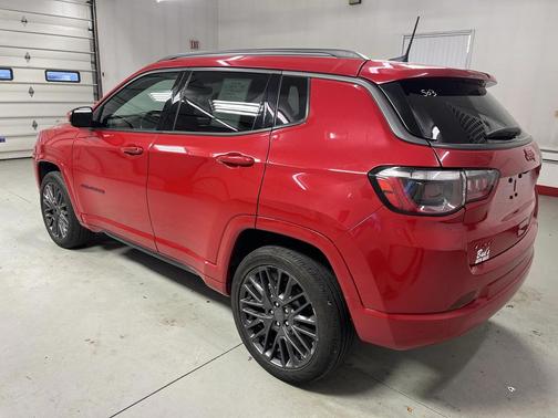 2022 Jeep Compass (RED) Edition 4x4
