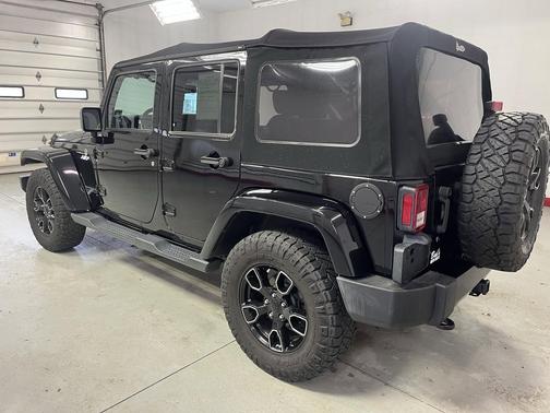 Black Clearcoat 2017 Jeep Wrangler Unlimited Smoky Mountain 4x4