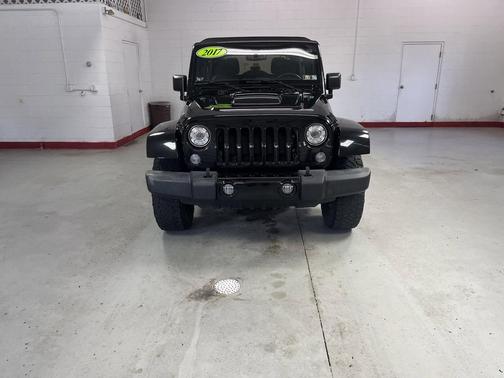 Black Clearcoat 2017 Jeep Wrangler Unlimited Smoky Mountain 4x4