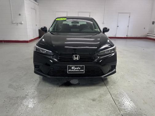 Crystal Black Pearl 2024 Honda Civic LX