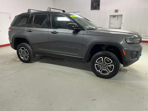 2023 Jeep Grand Cherokee 4xe Trailhawk