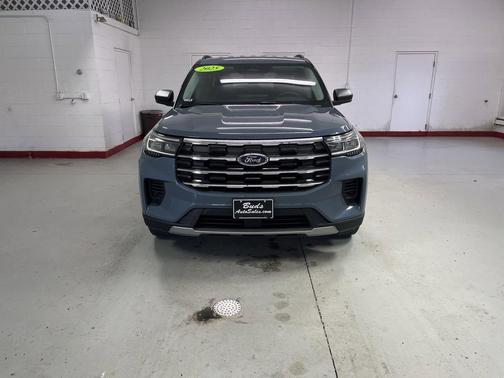 Vapor Blue Metallic 2025 Ford Explorer Active