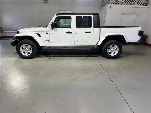 2023 Jeep Gladiator Sport S