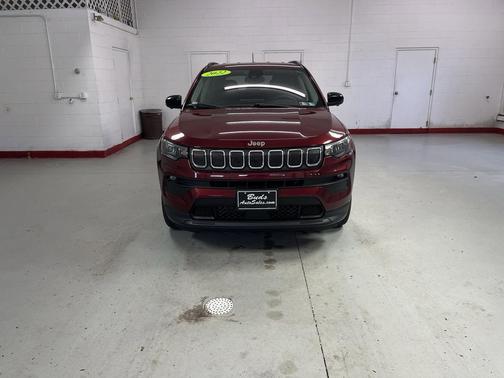 Velvet Red Pearlcoat 2022 Jeep Compass Latitude