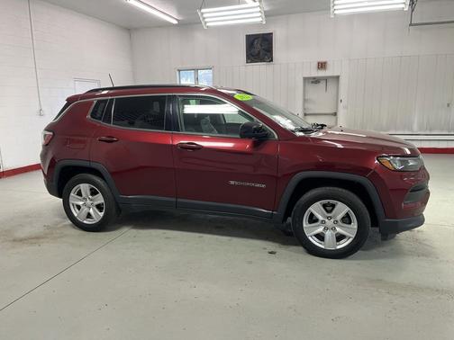 Velvet Red Pearlcoat 2022 Jeep Compass Latitude