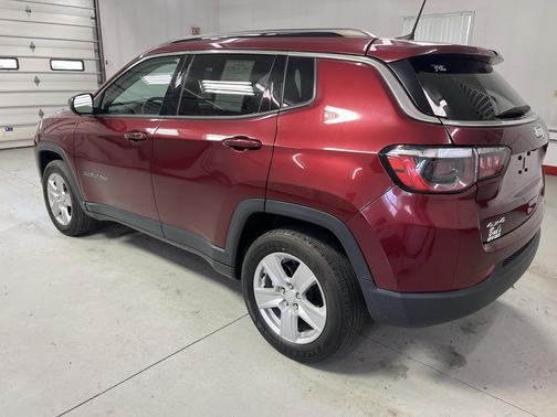 Velvet Red Pearlcoat 2022 Jeep Compass Latitude