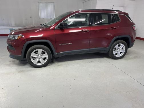 Velvet Red Pearlcoat 2022 Jeep Compass Latitude