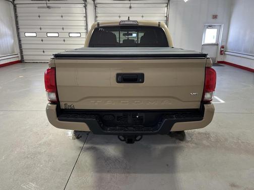 2017 Toyota Tacoma TRD Sport