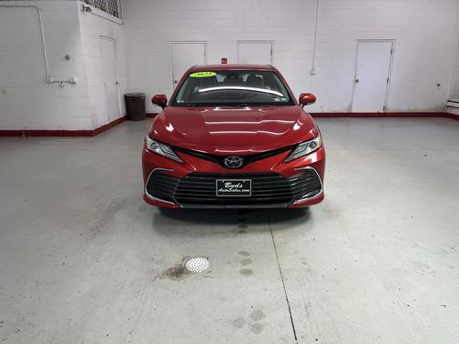 Supersonic Red 2023 Toyota Camry XLE