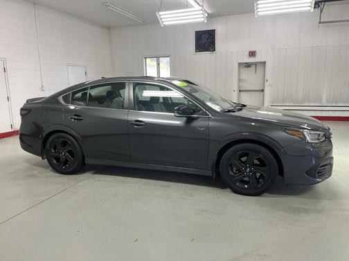 2022 Subaru Legacy Sport