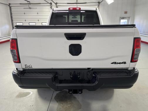 2020 RAM 2500 Tradesman Crew Cab 4X4 6'4' Box