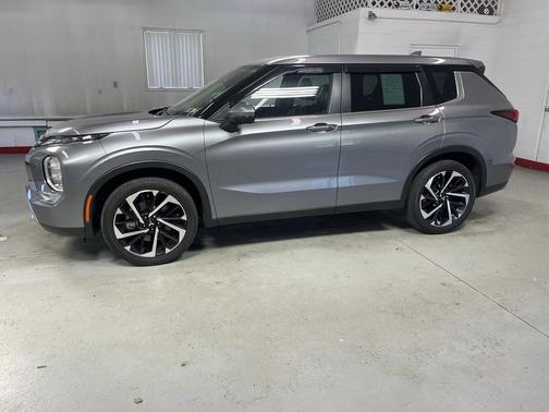 2023 Mitsubishi Outlander SE 2.5 S-AWC