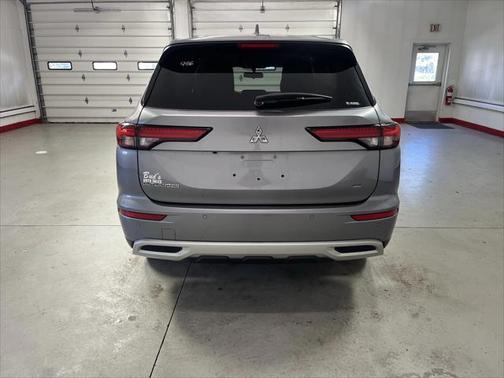 2023 Mitsubishi Outlander SE 2.5 S-AWC