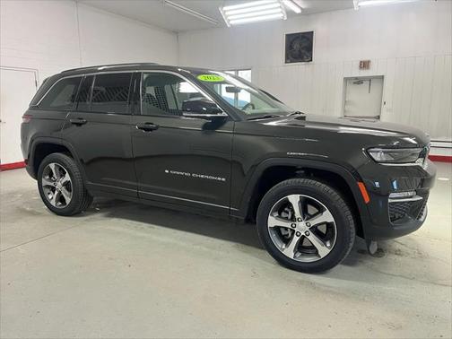 2023 Jeep Grand Cherokee 4xe Base