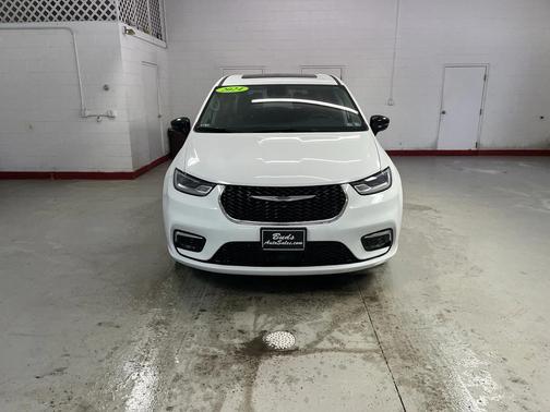 2024 Chrysler Pacifica Limited