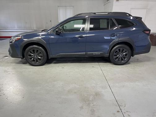 Cosmic Blue Pearl 2025 Subaru Outback Onyx Edition