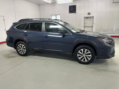 Cosmic Blue Pearl 2025 Subaru Outback Premium