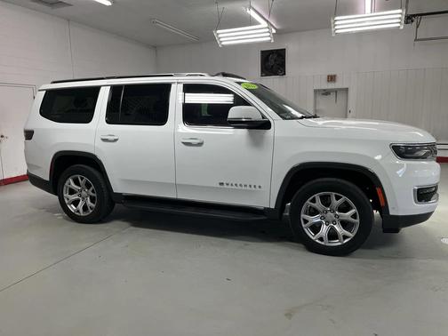 2022 Jeep Wagoneer Series I 4x4