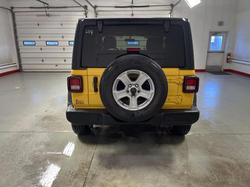 2021 Jeep Wrangler Sport S