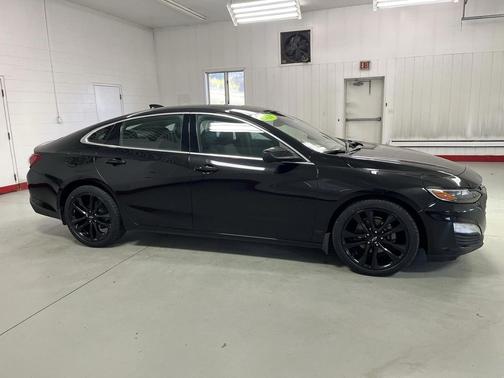 2021 Chevrolet Malibu FWD LT