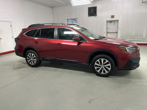 2022 Subaru Outback Premium