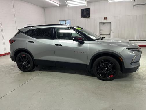 Sterling Gray Metallic 2023 Chevrolet Blazer 2LT