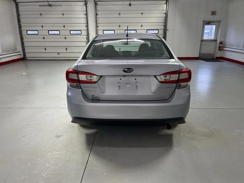 2021 Subaru Impreza Base