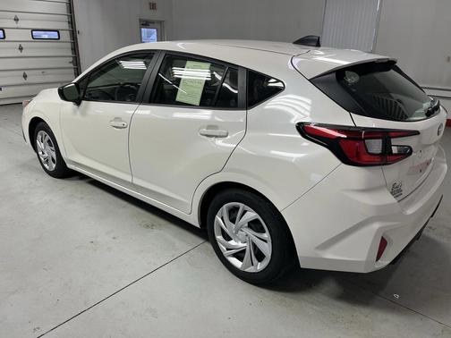 2024 Subaru Impreza Base