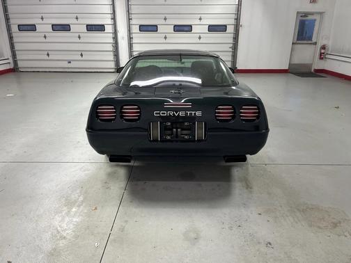 1991 Chevrolet Corvette Base