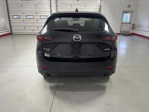 2023 Mazda CX-5 2.5 S Preferred
