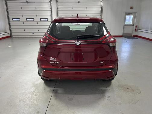 2021 Nissan Kicks SV