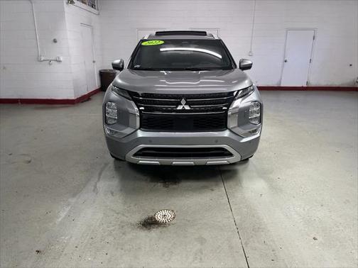 2022 Mitsubishi Outlander SEL Launch Edition S-AWC