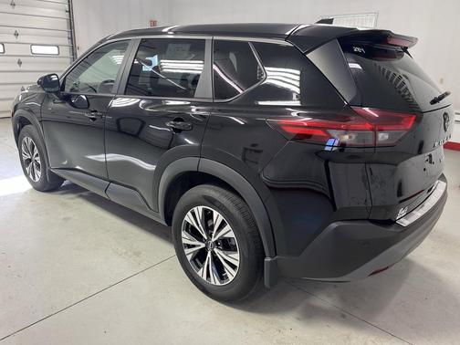 Super Black 2023 Nissan Rogue SV
