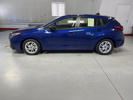 2024 Subaru Impreza Base