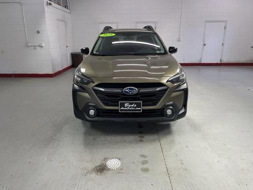 Autumn Green Metallic 2025 Subaru Outback Premium