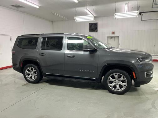 2022 Jeep Wagoneer Series II 4x4