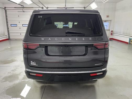 2022 Jeep Wagoneer Series II 4x4
