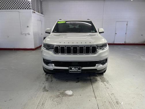 2022 Jeep Wagoneer Series I 4x4