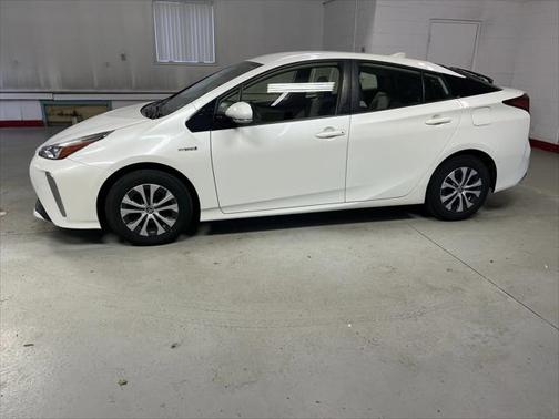 2019 Toyota Prius XLE
