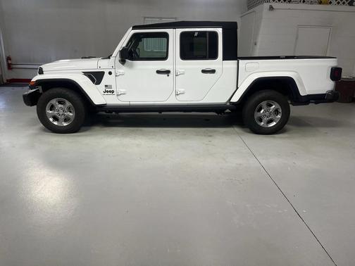 2021 Jeep Gladiator Freedom 4x4