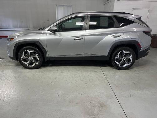 Shimmering Silver 2023 Hyundai TUCSON SEL