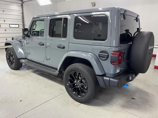 Anvil Clear Coat 2024 Jeep Wrangler 4xe Sahara